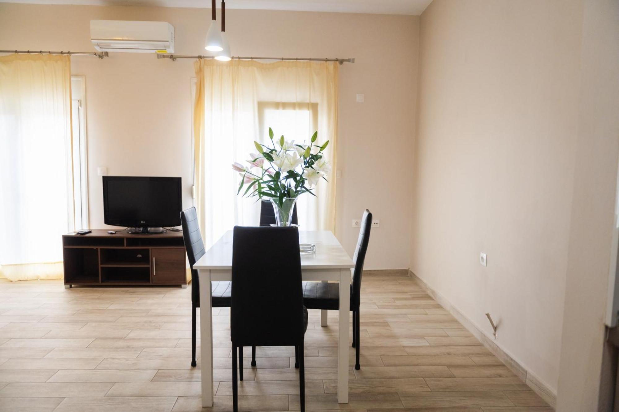 Central Luxurious Suite Near Lighthouse Alexandrópolis Exterior foto